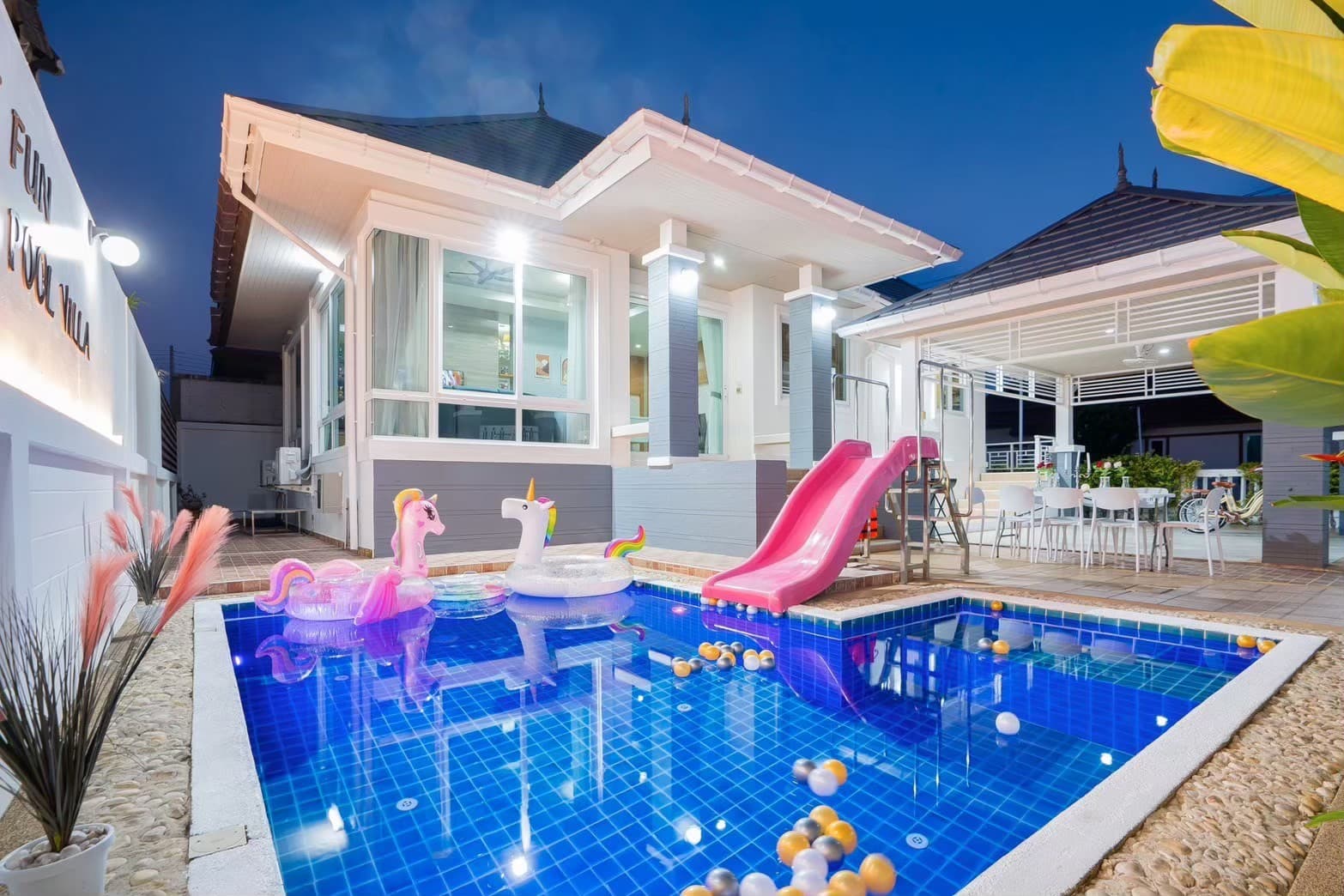 Sea Of Fun Pool Villa